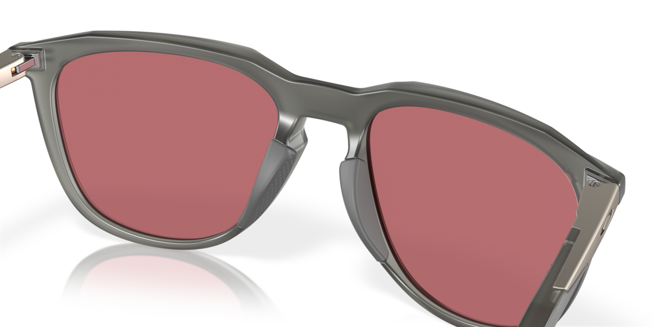 Oakley THURSO сонцезахисні окуляри з матовою сірою оправою та димчастими лінзами Prizm Dark Golf, 54