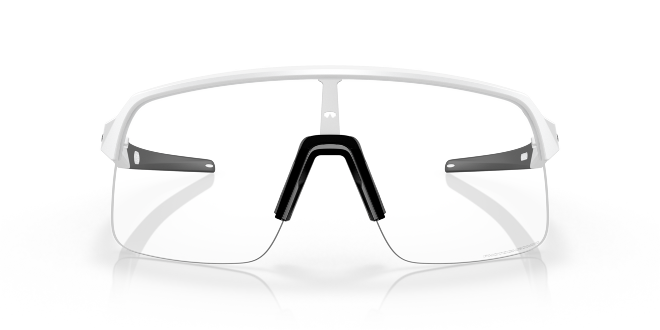 Oakley SUTRO LITE фотохромні окуляри з матовою білою оправою та прозорими фотохромними лінзами
