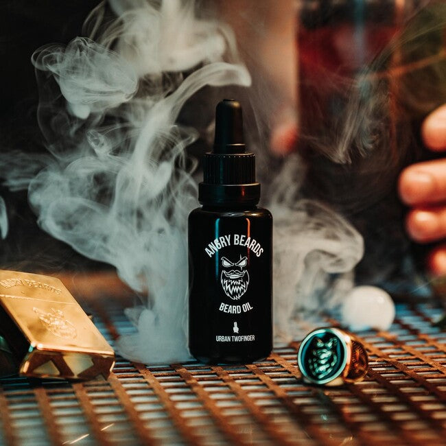 ANGRY BEARDS Christopher The Traveller олія для бороди та вусів 30 ml