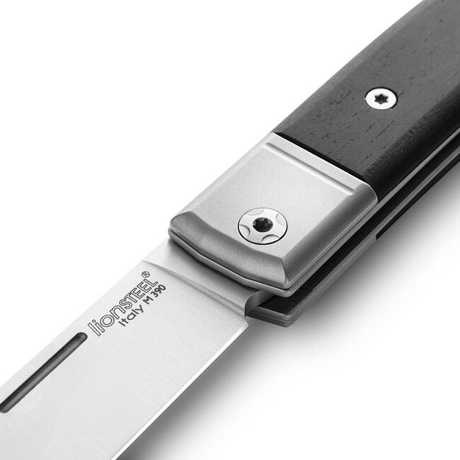 Lionsteel ніж BestMAN BM1 з однією чеpeллю з сталі M390 EB
