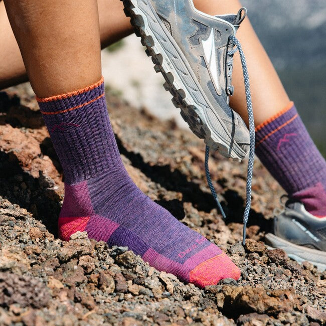 Darn Tough Hiker Micro Crew шкарпетки середньовагові з амортизацією, сливовий вересовий