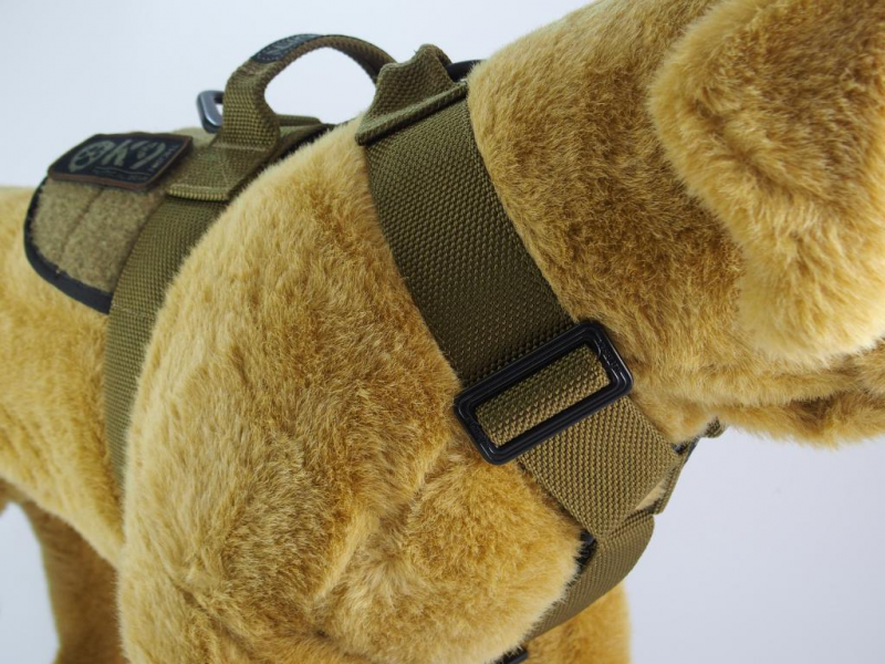 K9 Thorn Delta шлея оливкова