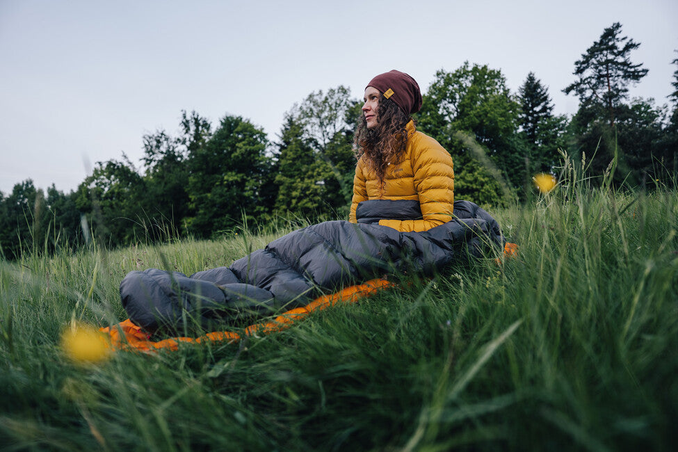Patizon Multi Quilt 250 спальный мешок M, чорний/червоний