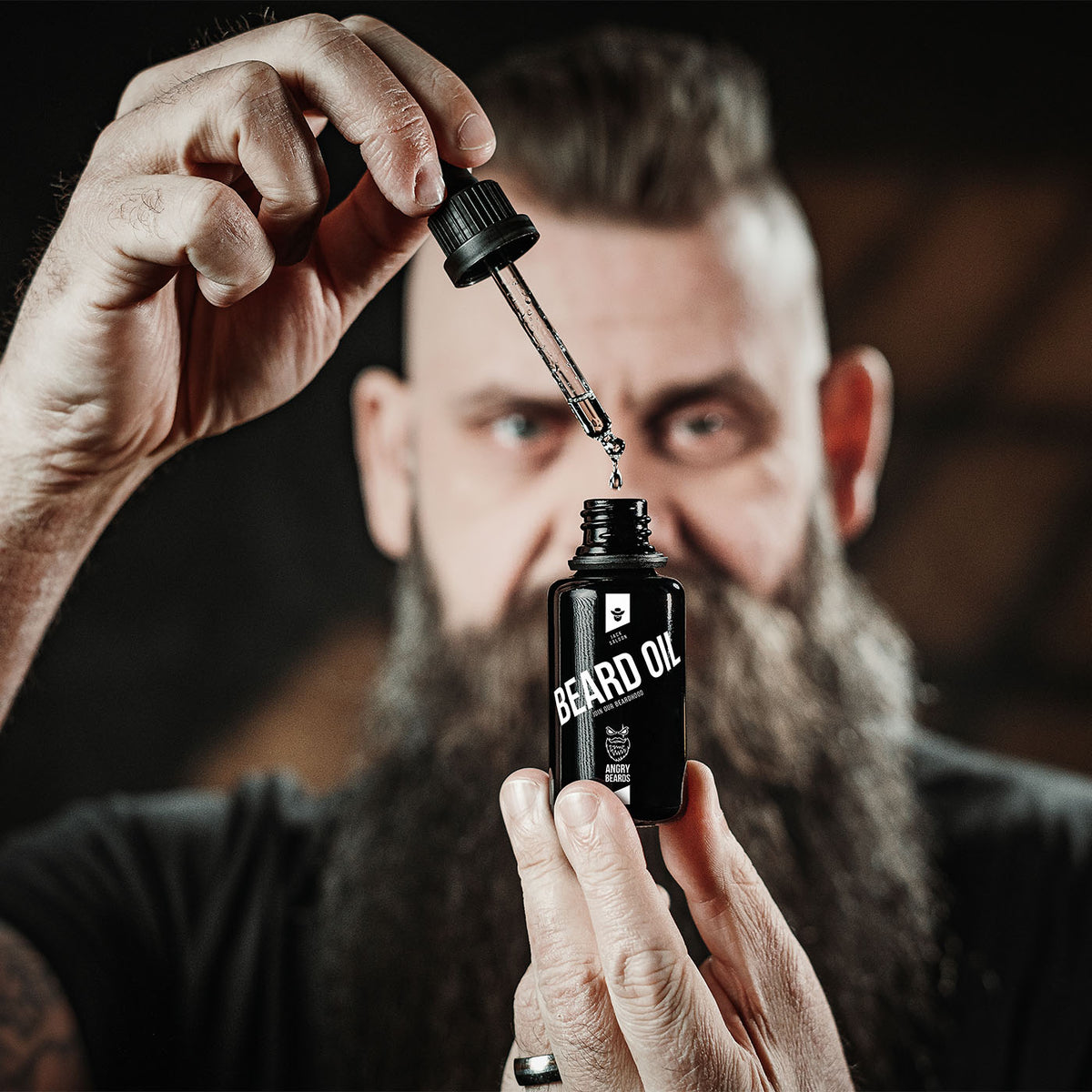 ANGRY BEARDS Jack Saloon olej na bradu a fúzy, 30 ml