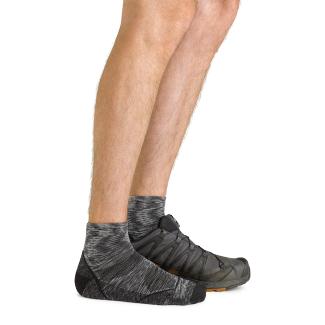 Darn Tough Light Hiker 1/4 шкарпетки легкі з амортизацією, Space Сірий