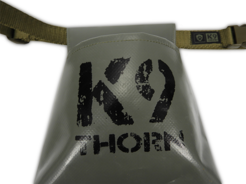 K9 Thorn сумка для ласощів з поясом відкрита, оливкова