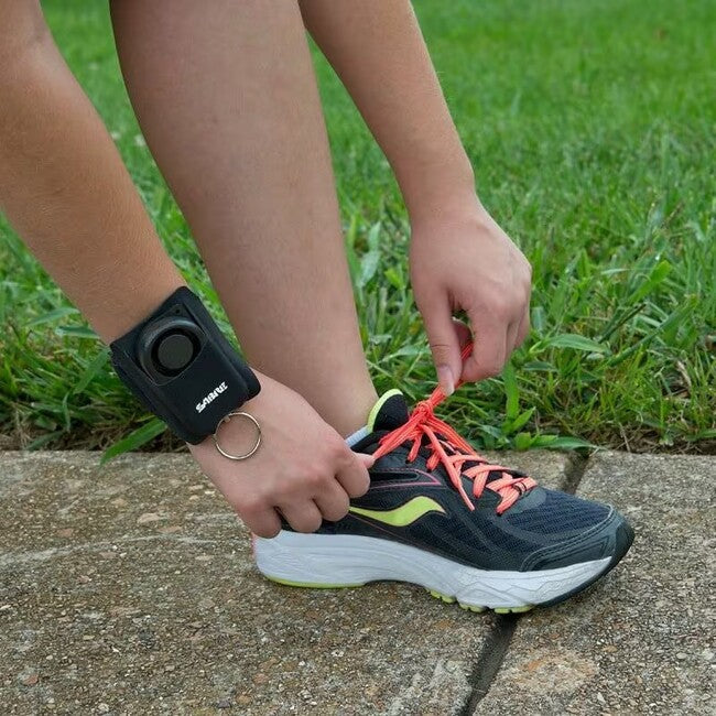 SABRE RED Runner особистий сигналізатор 130db, чорний