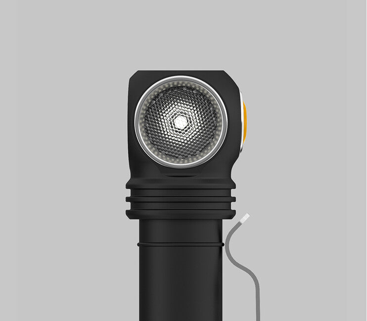 ArmyTek Wizard C2 Pro налобний ліхтар LED з магнітним кріпленням акумулятор, білий, 2500 лм, 4800 год., 65