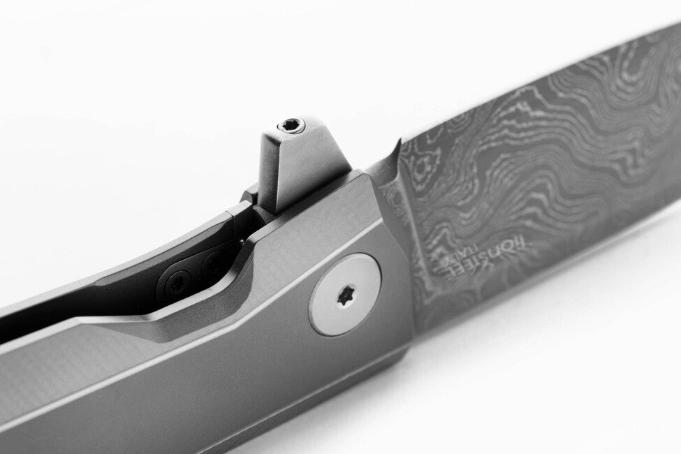 Lionsteel MYTO MT01D люксовий кишеньковий ніж з рукояттю з масивного титану, GY