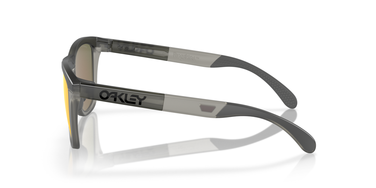 Oakley FROGSKINS RANGE сонячні окуляри з оправою матова сіра/темно-сірий та зі скельцами Prizm Ruby 55