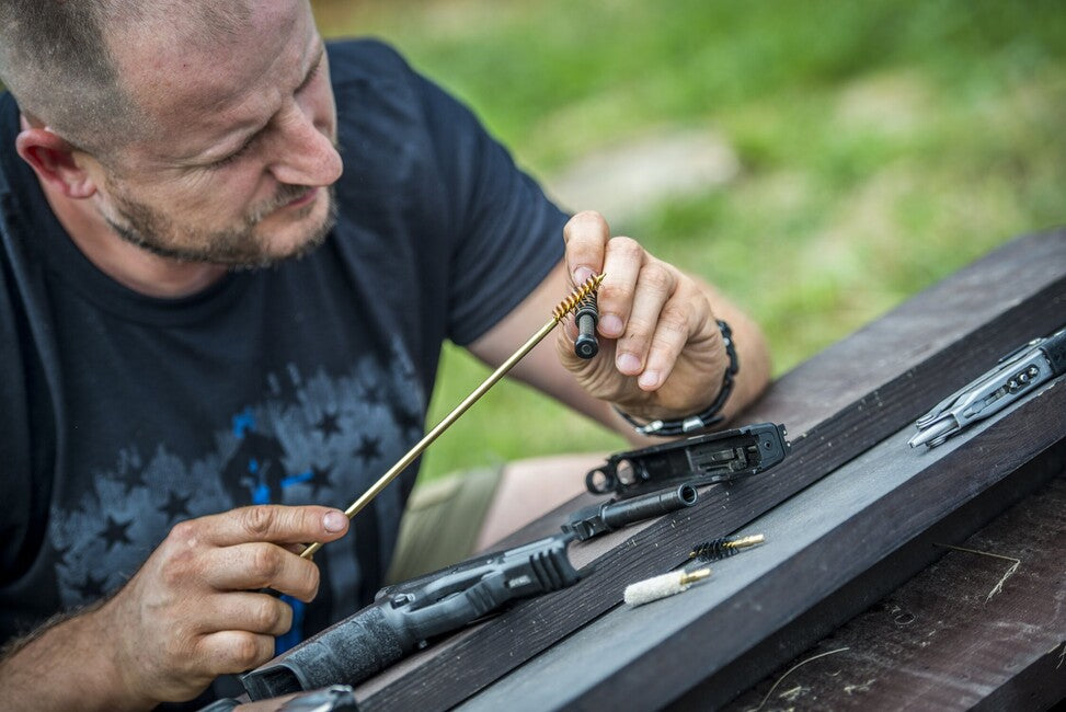 Helikon-Tex набір для чищення зброї .40 / 10 mm мідний, чорний