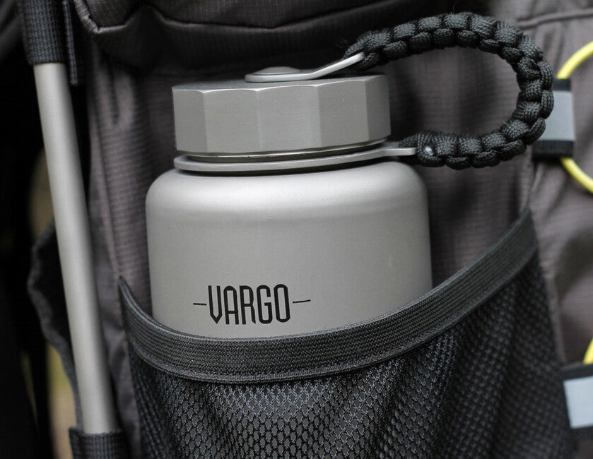 Vargo Para титанова пляшка для води 1 л