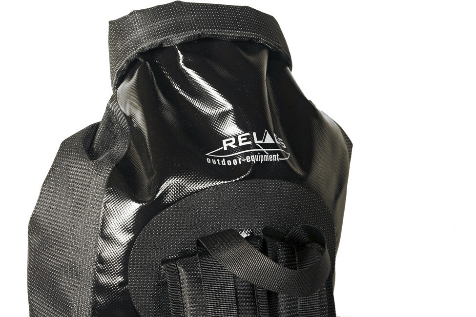 BasicNature водонепроникний рюкзак Duffel Bag з рольовим закриттям 40 л, чорно-червоний