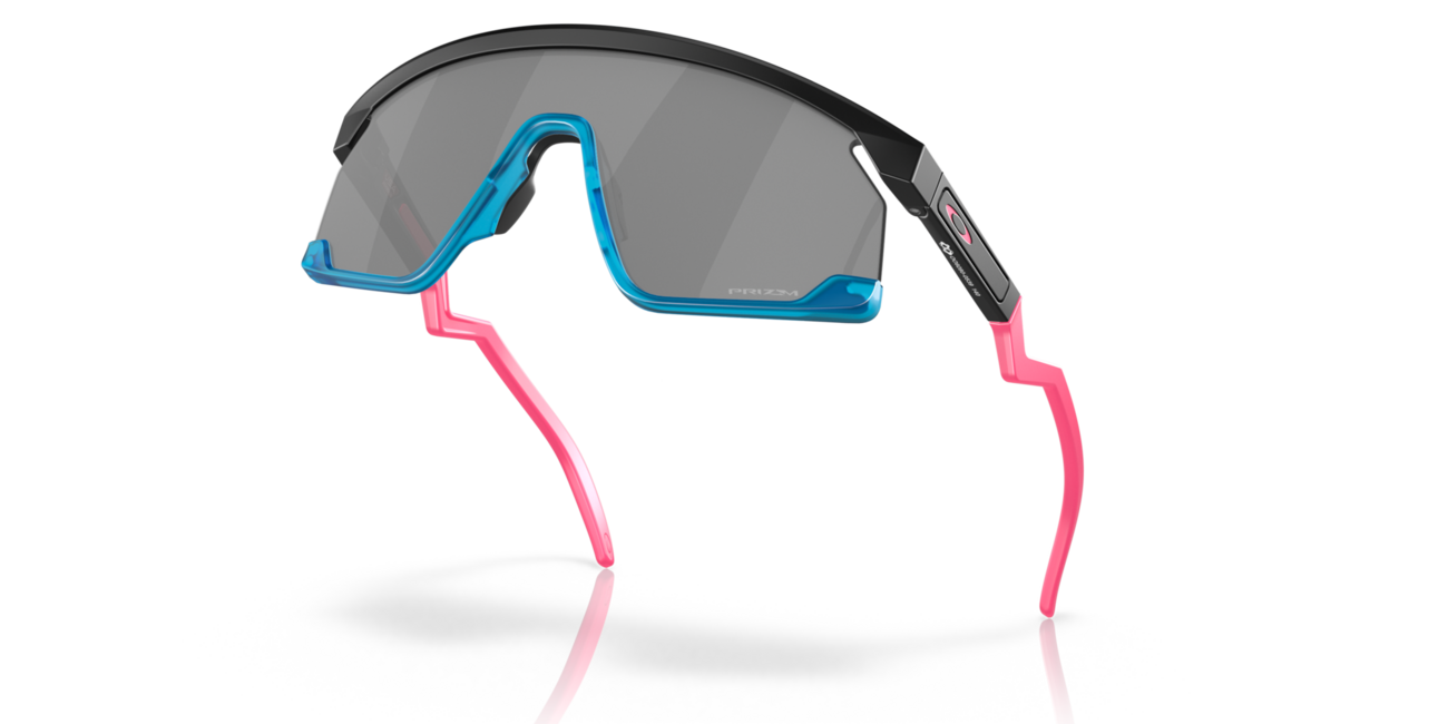 Oakley BXTR сонячні окуляри з оправою matte black та лінзами Prizm, 39