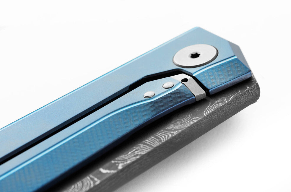 Lionsteel MYTO MT01D люксовий кишеньковий ніж з рукояттю з масивного титану чорний