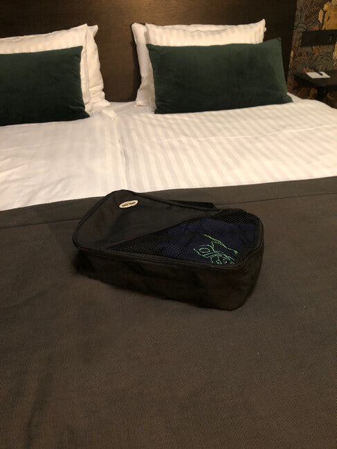 Basic Nature Cordura cestovны сумки L 1 шт., чорна