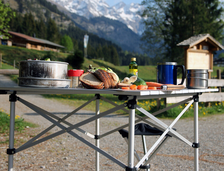 BasicNature Roll Table дорожний стіл 70 x 70 см