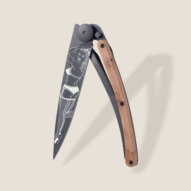 Deejo Tattoo складний ніж Black juniper wood Pin up
