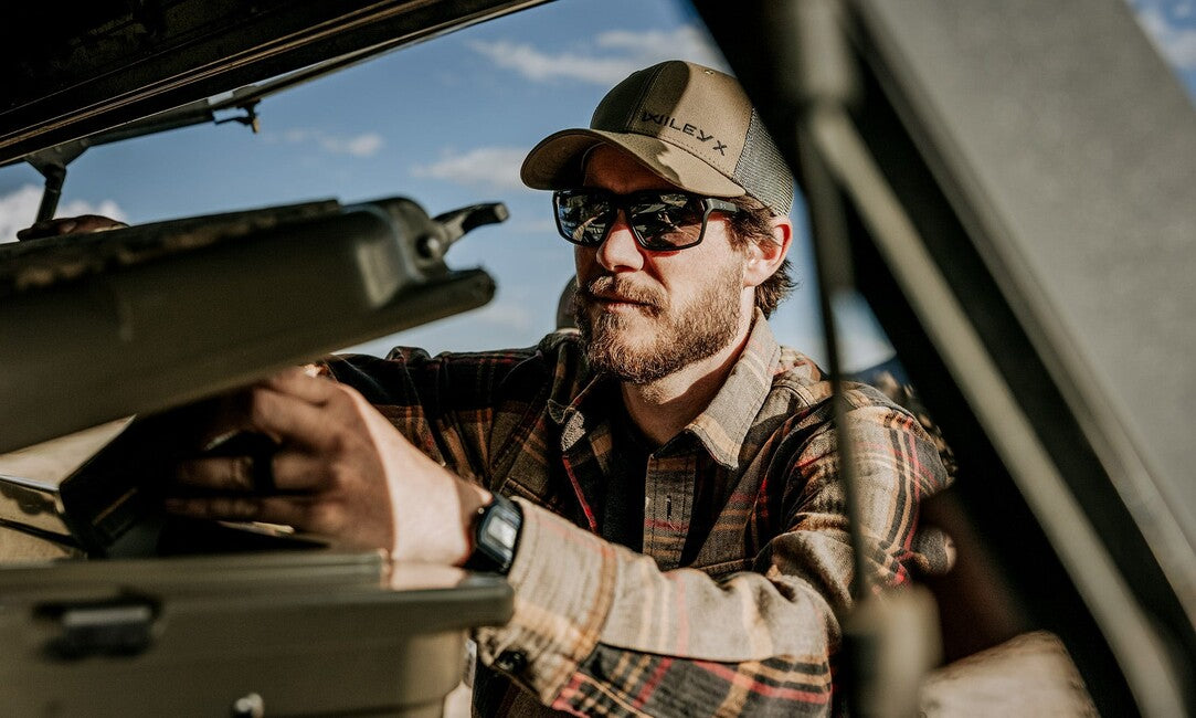 Wiley X Sierra сонячні окуляри Captivate Polarized, матовий чорний, чорне дзеркало