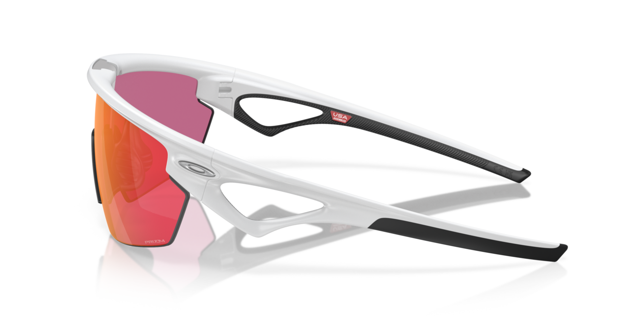 Oakley SPHAERA сонячні окуляри з оправою Matte White та лінзами Prizm Field 36