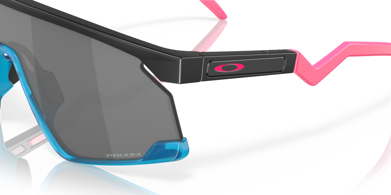 Oakley BXTR сонячні окуляри з оправою matte black та лінзами Prizm, 39
