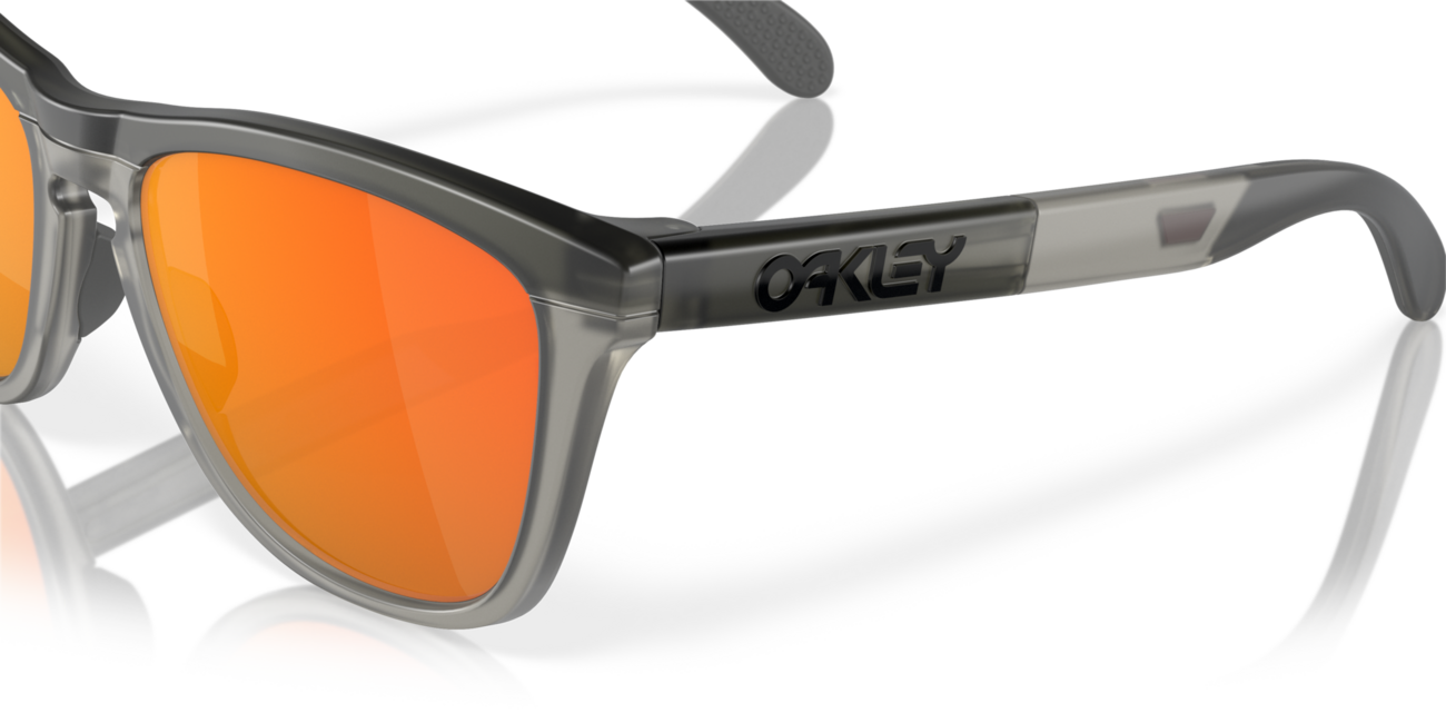 Oakley FROGSKINS RANGE сонячні окуляри з оправою матова сіра/темно-сірий та зі скельцами Prizm Ruby 55