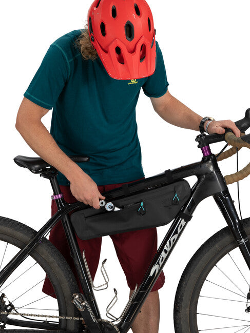 OSPREY Escapist Frame Bag Medium сумка на раму велосипеда, чорна