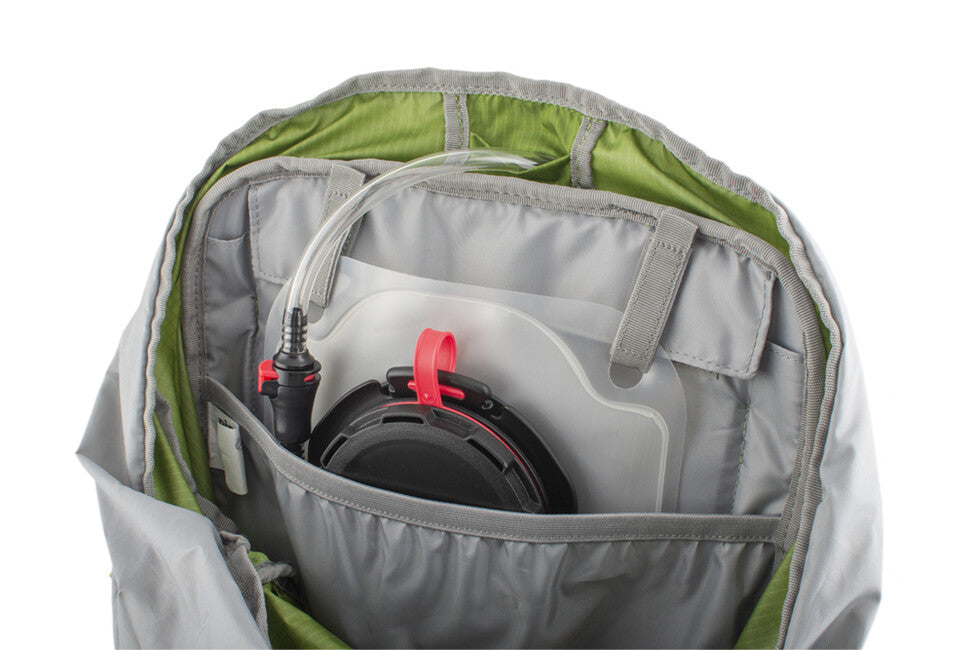 Pinguin Trail 42 рюкзак nylon, 42 л, чорний