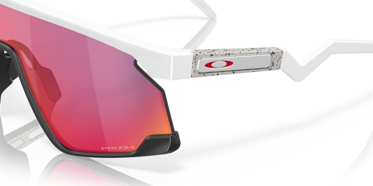 Oakley BXTR сонячні окуляри з оправою matte white та скельцами Prizm Road, 39