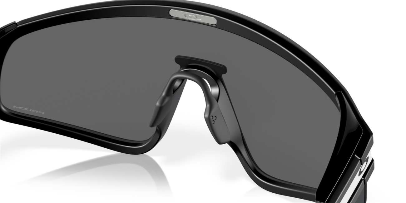Oakley LATCH PANEL сонячні окуляри з оправою Matte Black та лінзами Prizm, 35