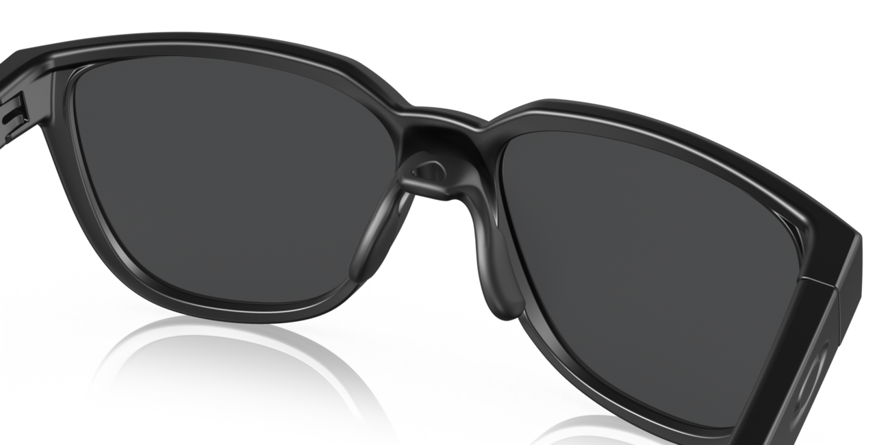 Oakley ACTUATOR сонячні окуляри з оправою matte black та лінзами Prizm Polar, 57