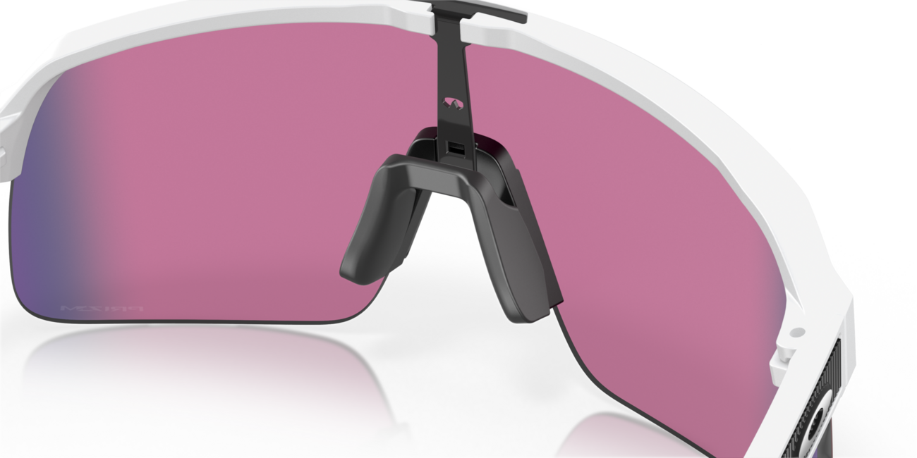 Oakley SUTRO LITE сонцезахисні окуляри з оправою Matte White та лінзами Prizm Road