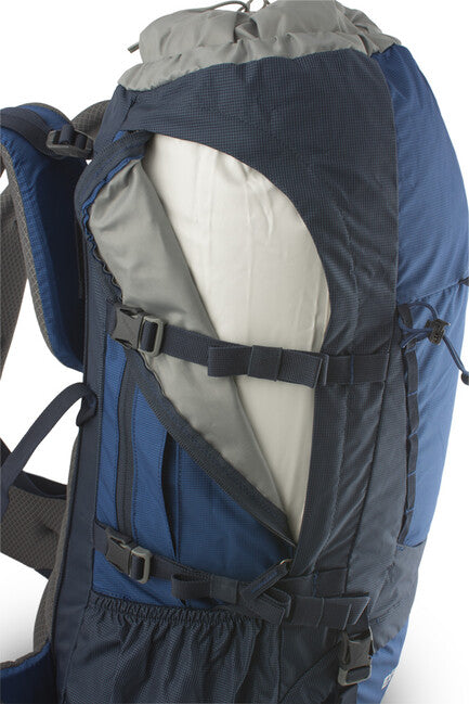 Pinguin Explorer 100 рюкзак Nylon, 100 L, чорний
