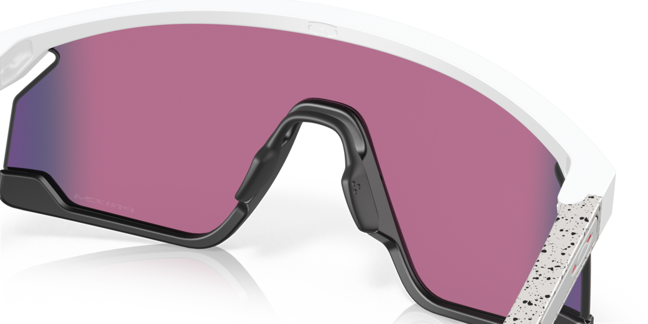 Oakley BXTR сонячні окуляри з оправою matte white та скельцами Prizm Road, 39