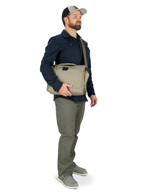 OSPREY AOEDE MESSENGER 7 сумка на плече, бетонний загар