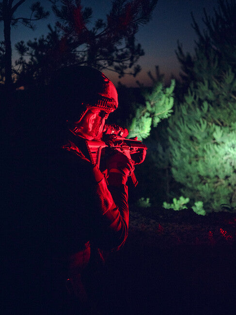 ArmyTek Dobermann Pro кишеньковий LED ліхтар, білий, акумуляторне живлення, 1400 лм, 114 г