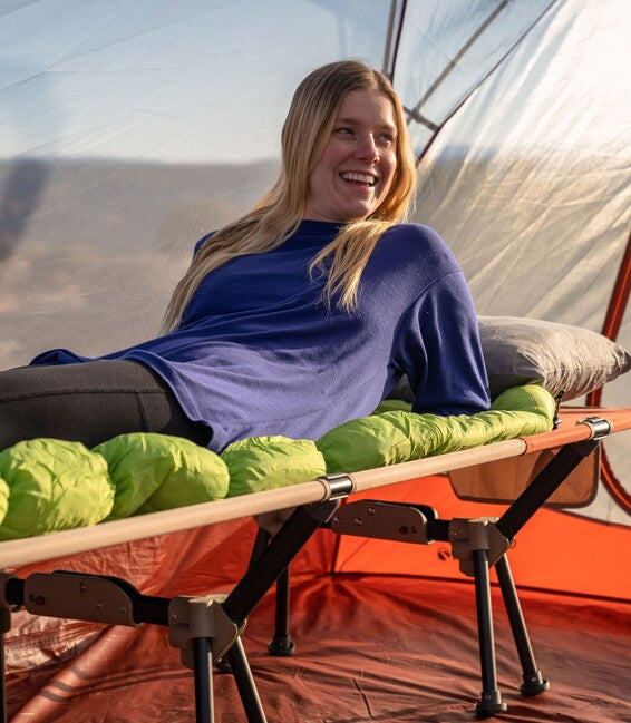 Klymit Mesa Cot XL розкладачка, червона