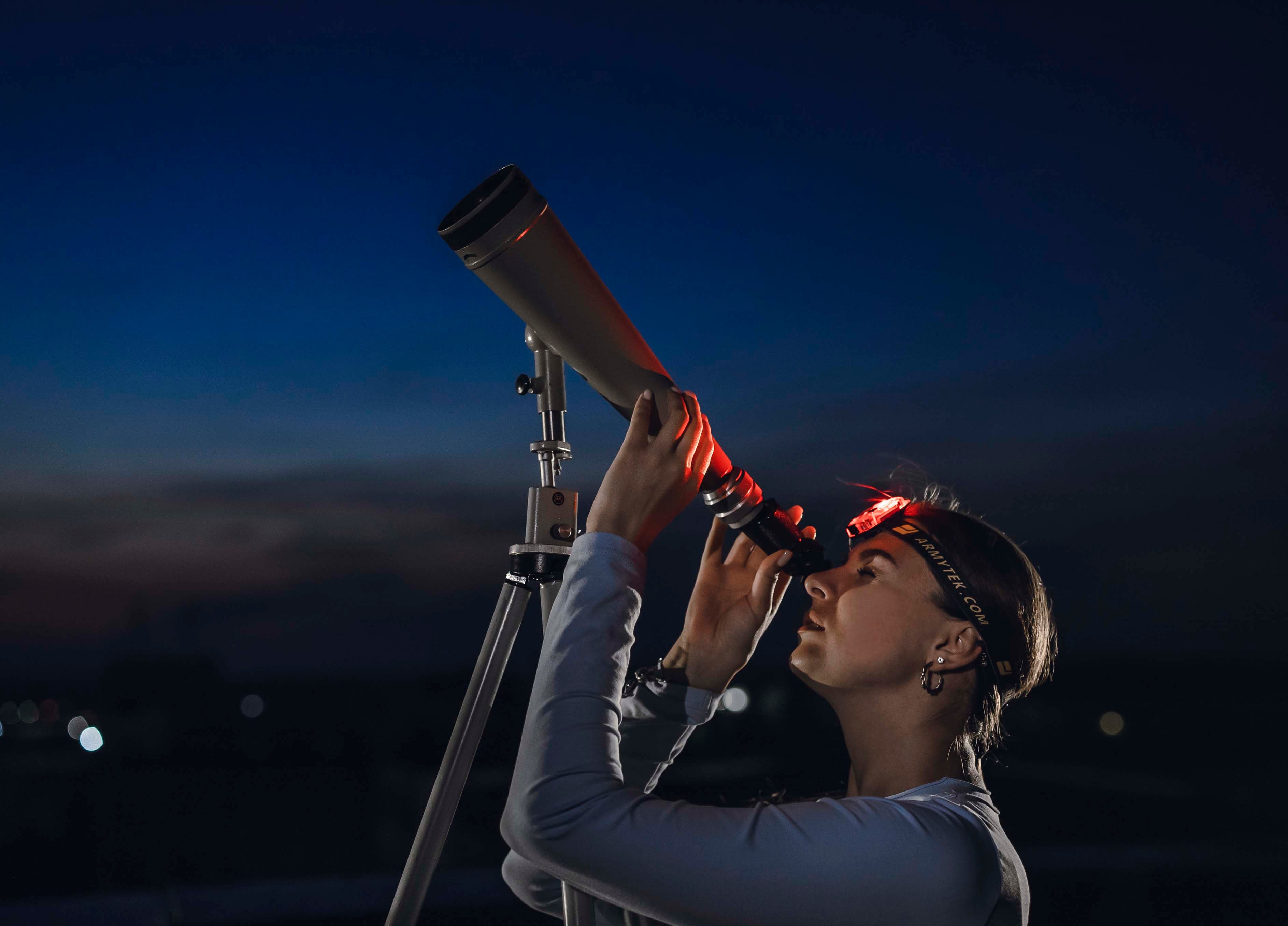 ArmyTek Crystal Pro Blue портативний LED ліхтар F07101B, синій, прозорий