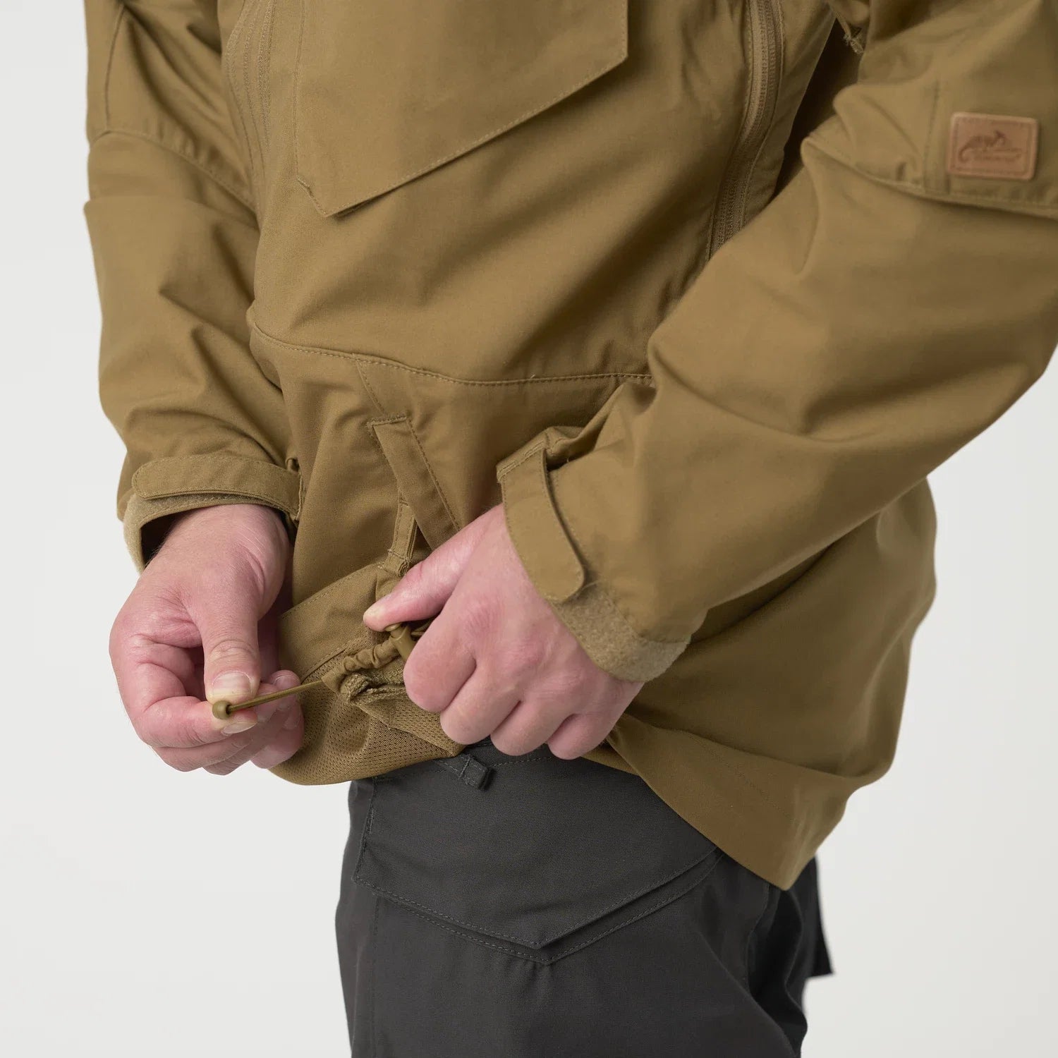 Helikon-Tex PILGRIM Anorak bunda, zemitá hnedá / čierna A – detail 3