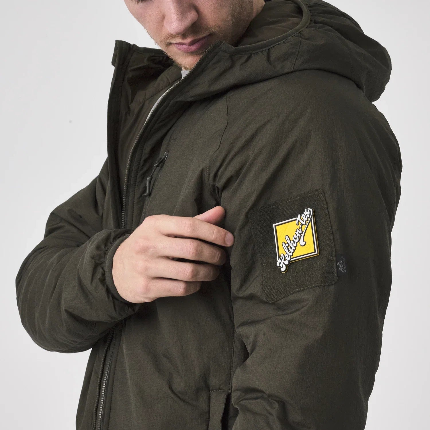 Helikon-Tex WOLFHOUND bunda s kapucňou Climashield Apex, Desert Night Camo – detail 8