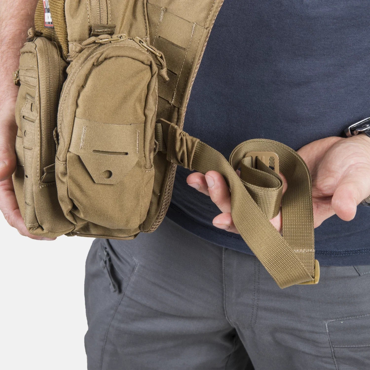 Helikon-Tex EDC SIDE BAG® kapsa cez rameno, coyote – detail 10
