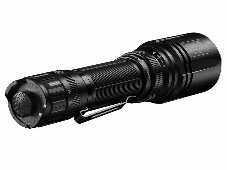 Fenix TK30R перезаряджуваний лазерний ліхтар