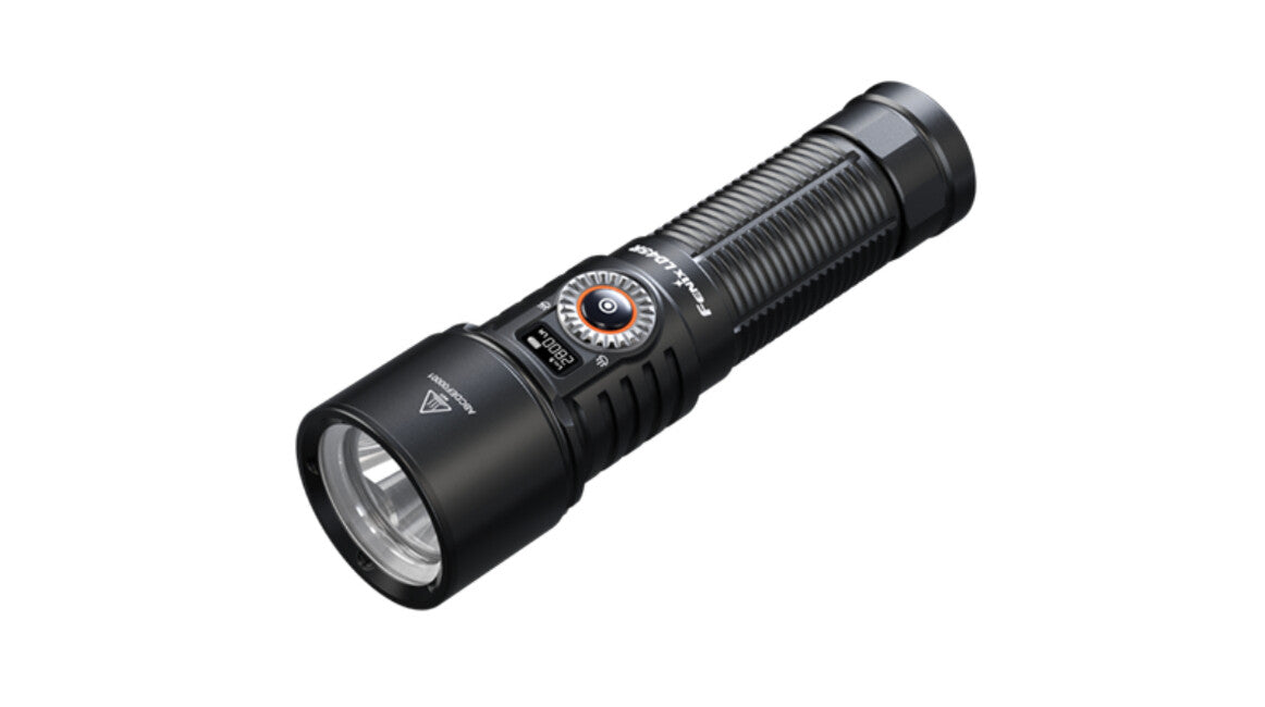Fenix LD45R зосереджуваний ліхтар