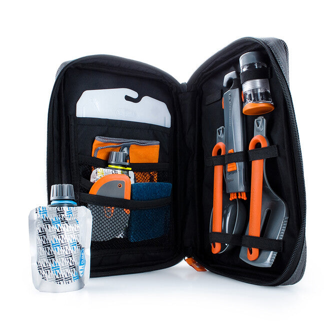 GSI Outdoors Gourmet Kitchen Set 11, набір посуду для кемпінгу