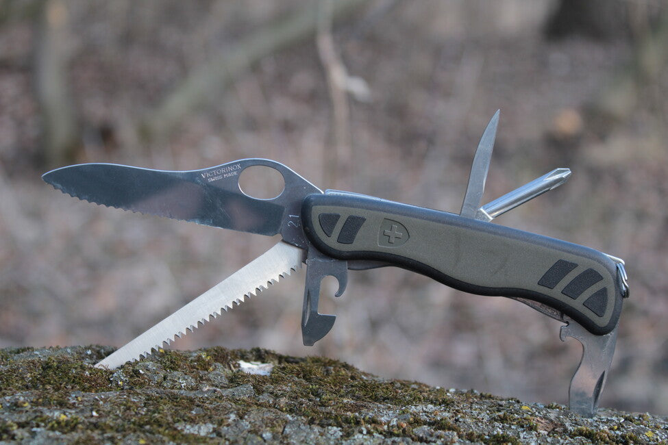 Victorinox Swiss Army кишеньковий ніж 111mm, зелено-чорний