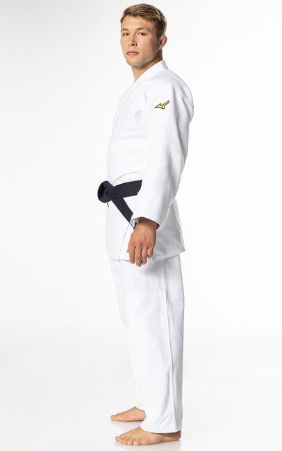 Mizuno Yusho III IJF кімоно для дзюдо 750г, біле
