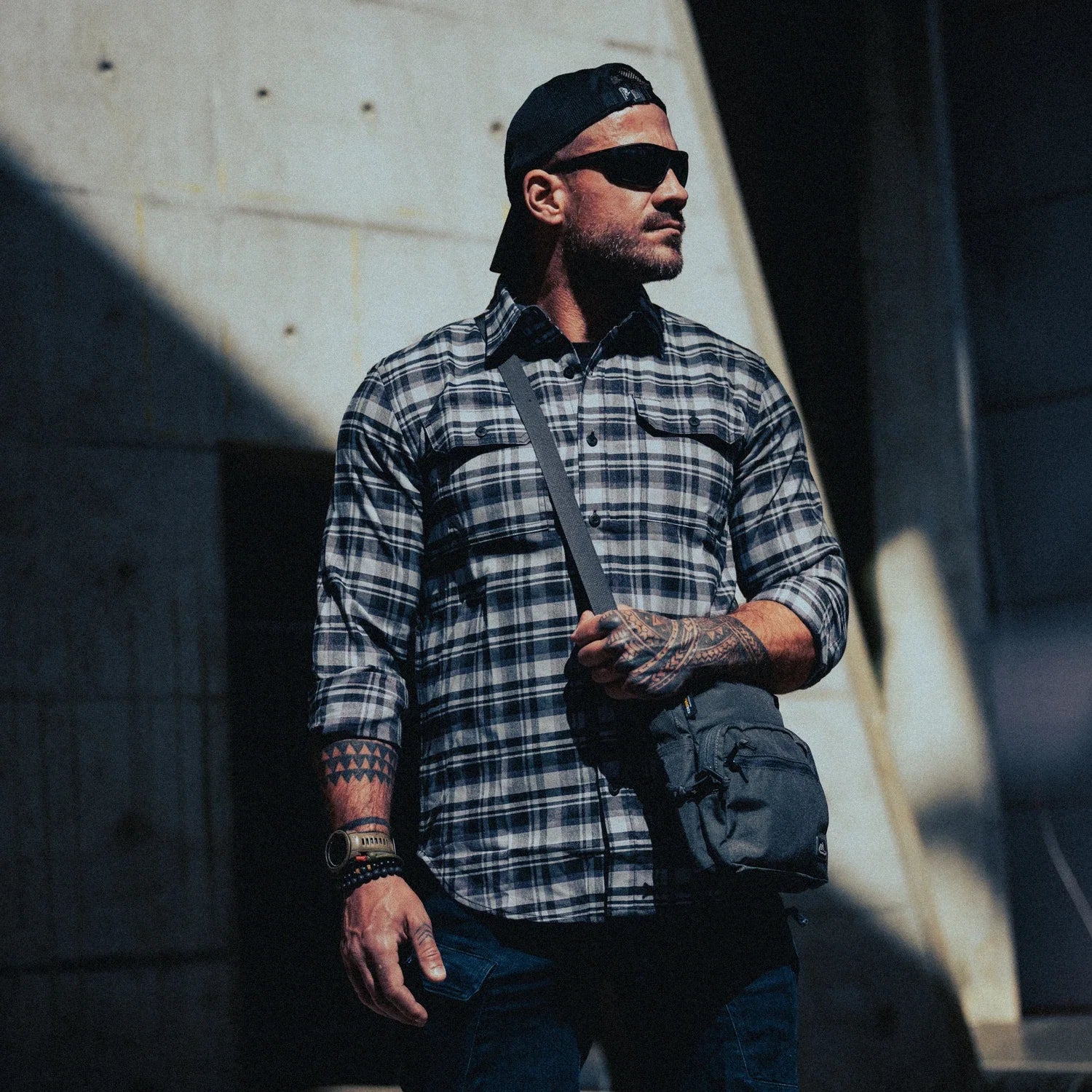 Helikon-Tex GreyMan košeľa Graphite Plaid – v použití 1