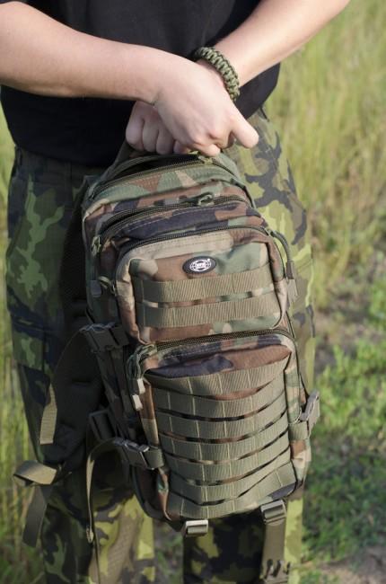 MFH US assault рюкзак, вудленд 30L