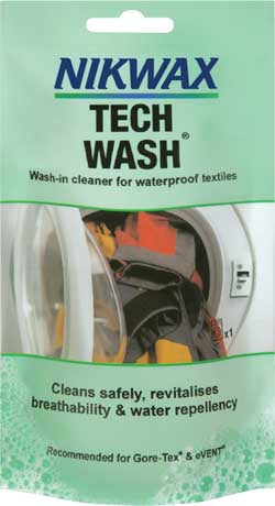 Nikwax засіб для прання outdoor одягу та синтетичних спальних мішків Tech Wash Sachet 100ml