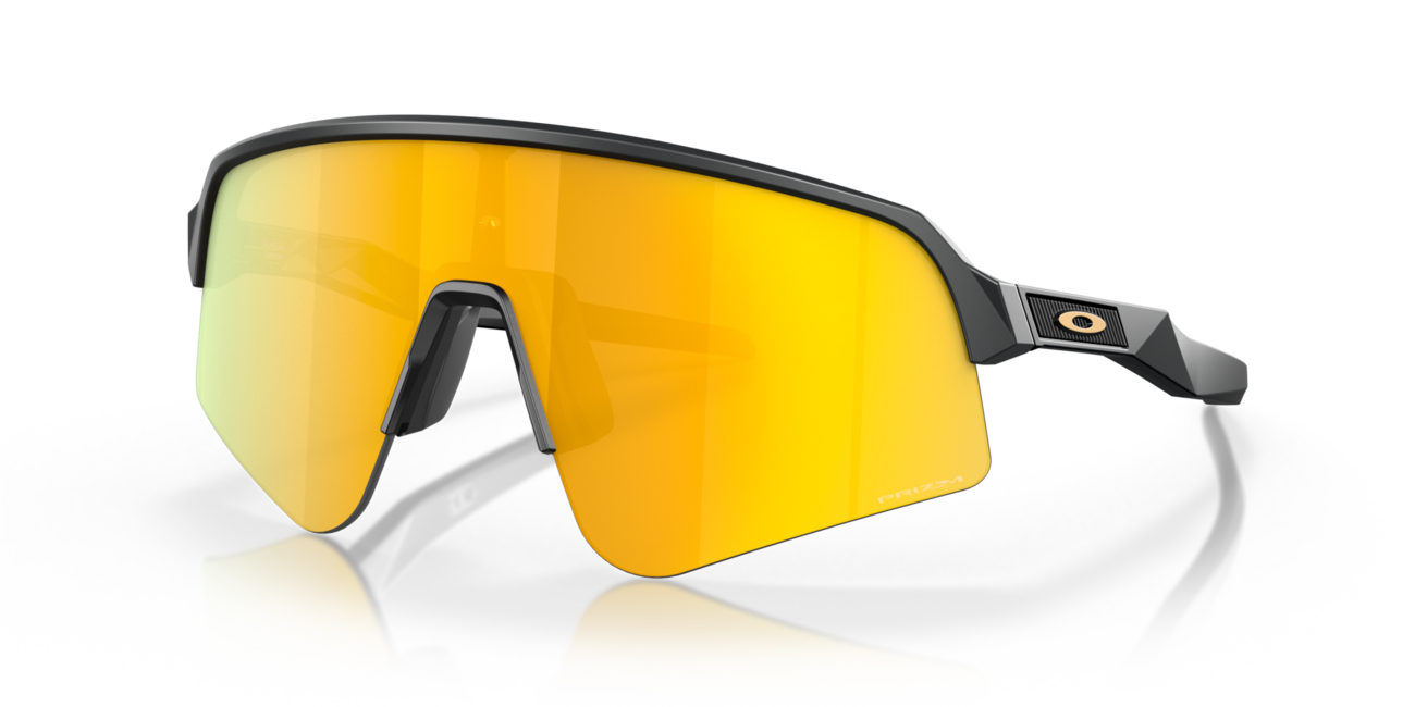 Oakley SUTRO LITE SWEEP сонячні окуляри з оправою Matte Carbon та лінзами Prizm 24K